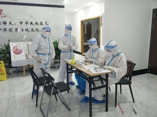 猛追湾街道组织开展辖区餐饮服务单位从业人员核酸检测工作